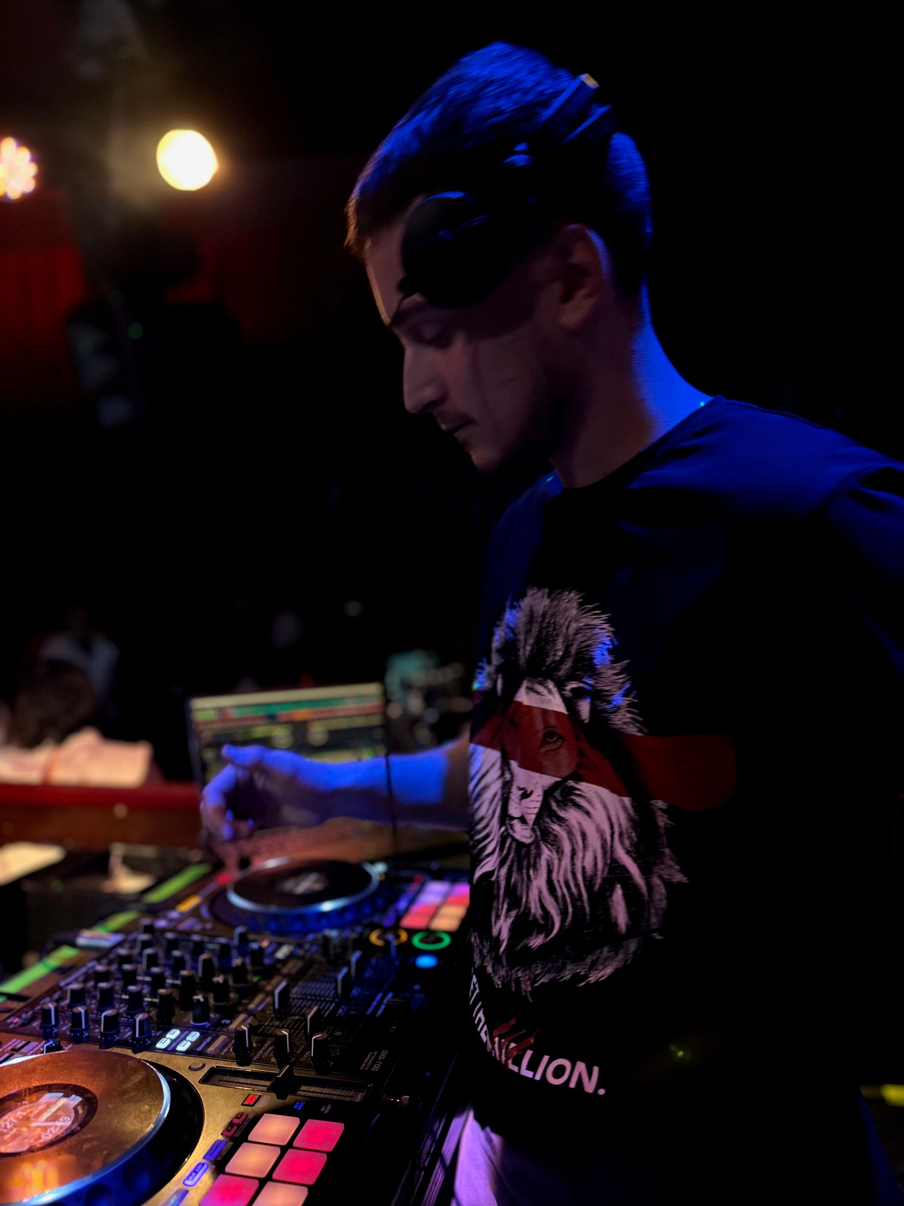 DJ Domzz — DJ Zagreb, HR