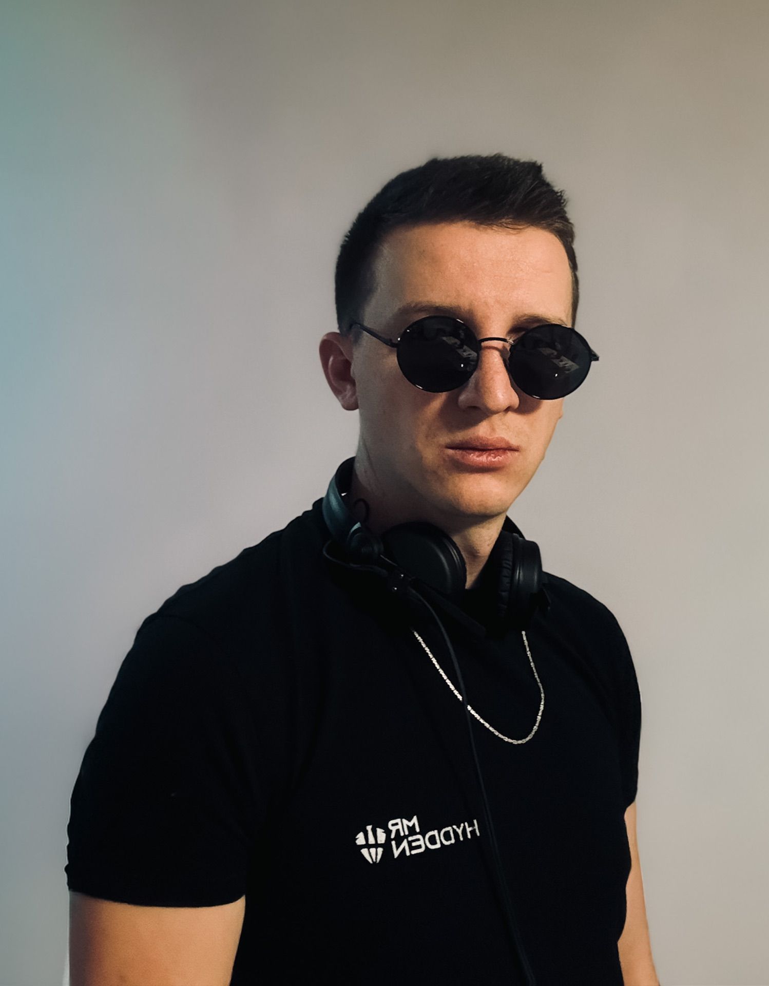 DJ Mr. Hydden — DJ Sisak