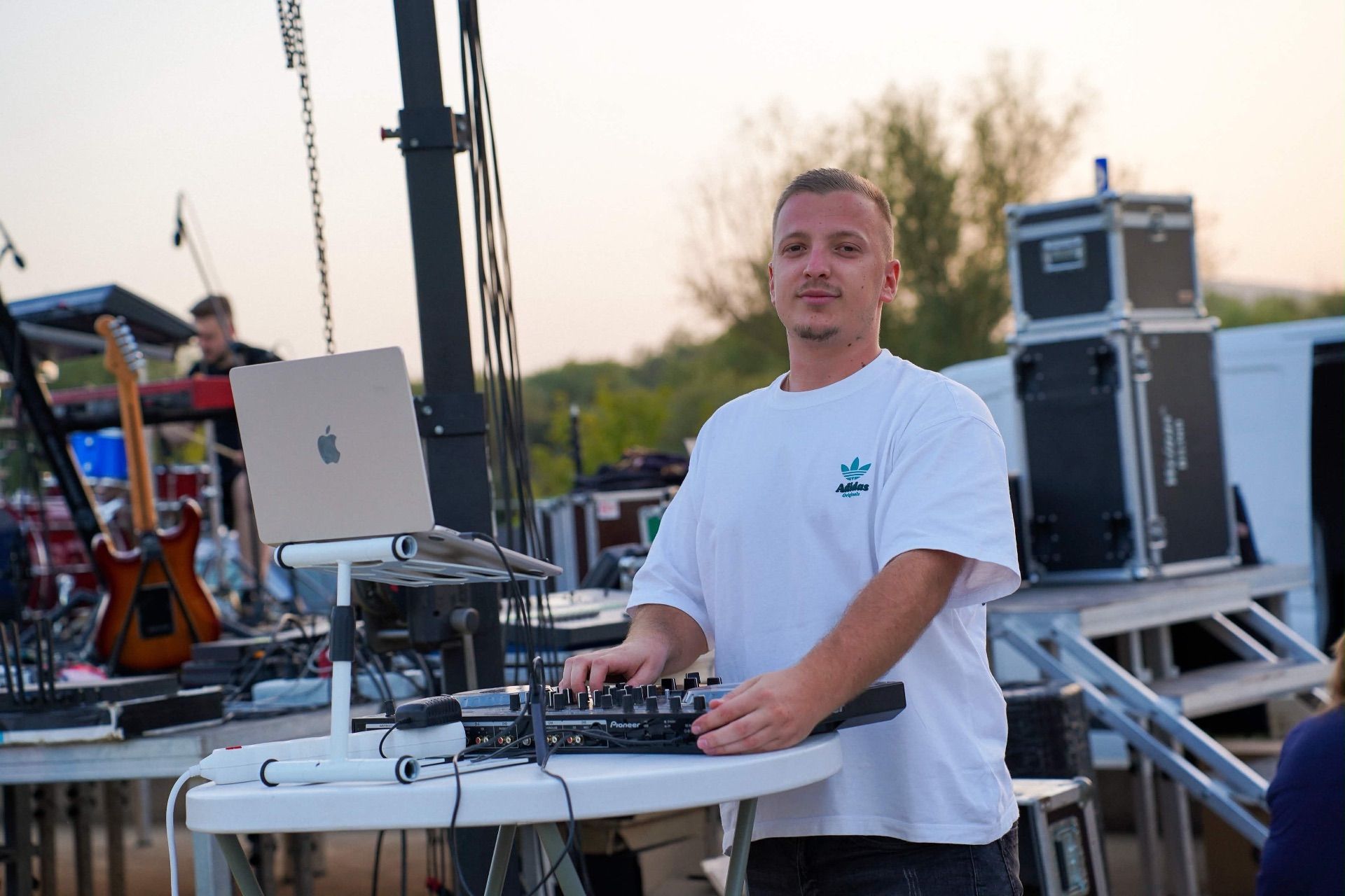 DJ KIKI — DJ Trilj